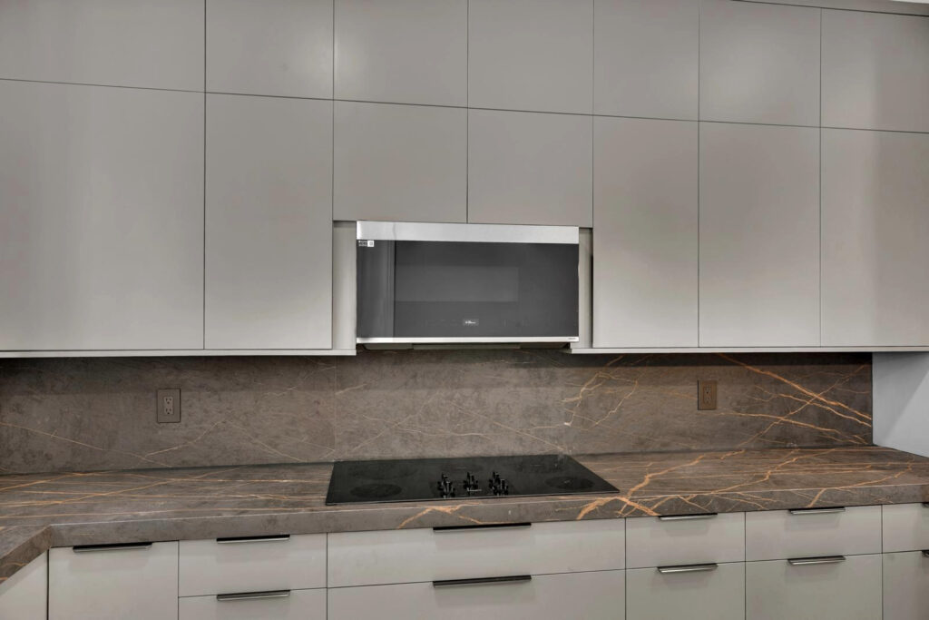 Kitchen remodeling - Top Remodeling Construction