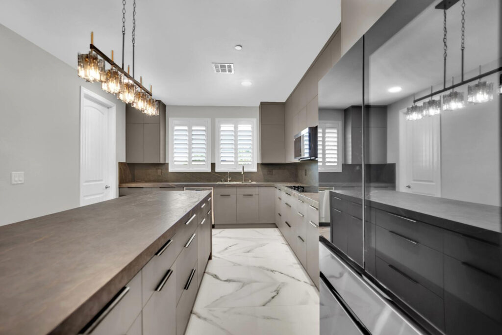 Kitchen remodeling - Top Remodeling Construction
